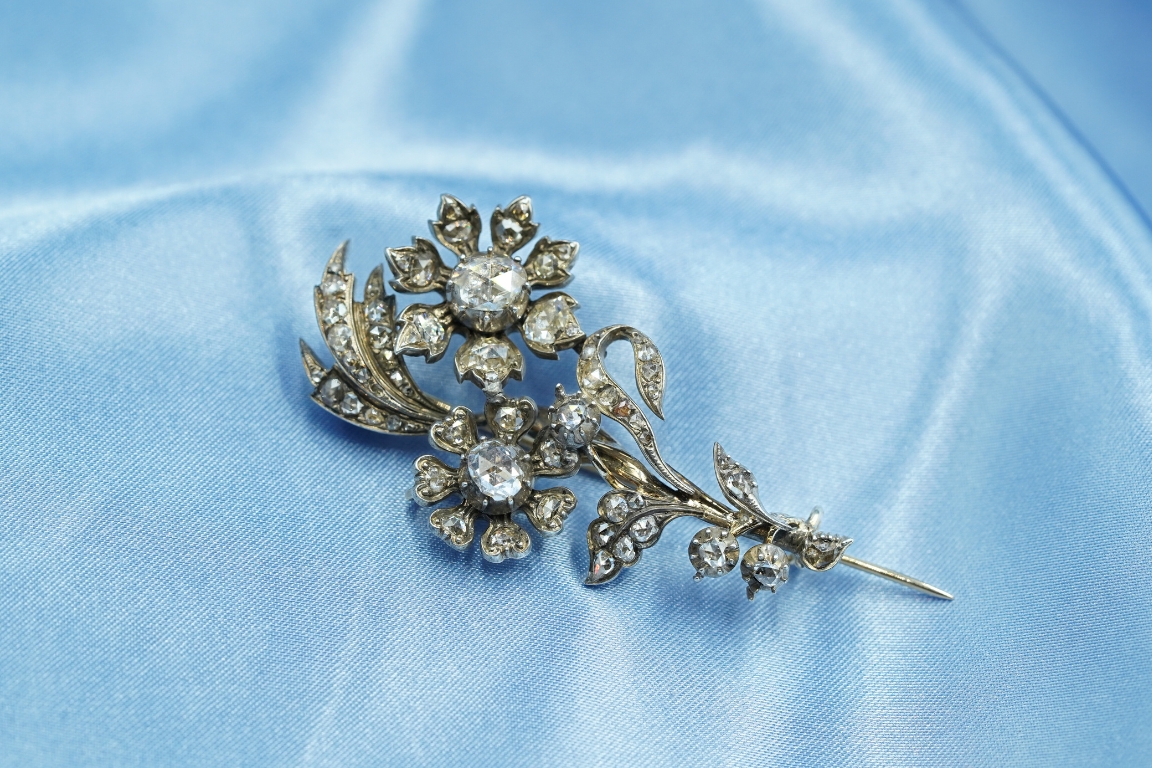 antieke broche met zilver goud roosslijpsel diamant