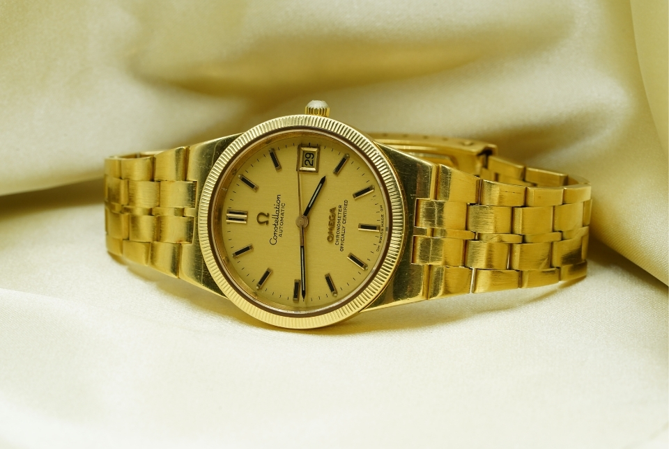 Een volgouden automatisch horloge van Omega, de Constallation Automatic