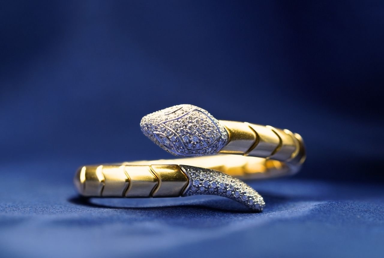 gouden slangen armband met diamant